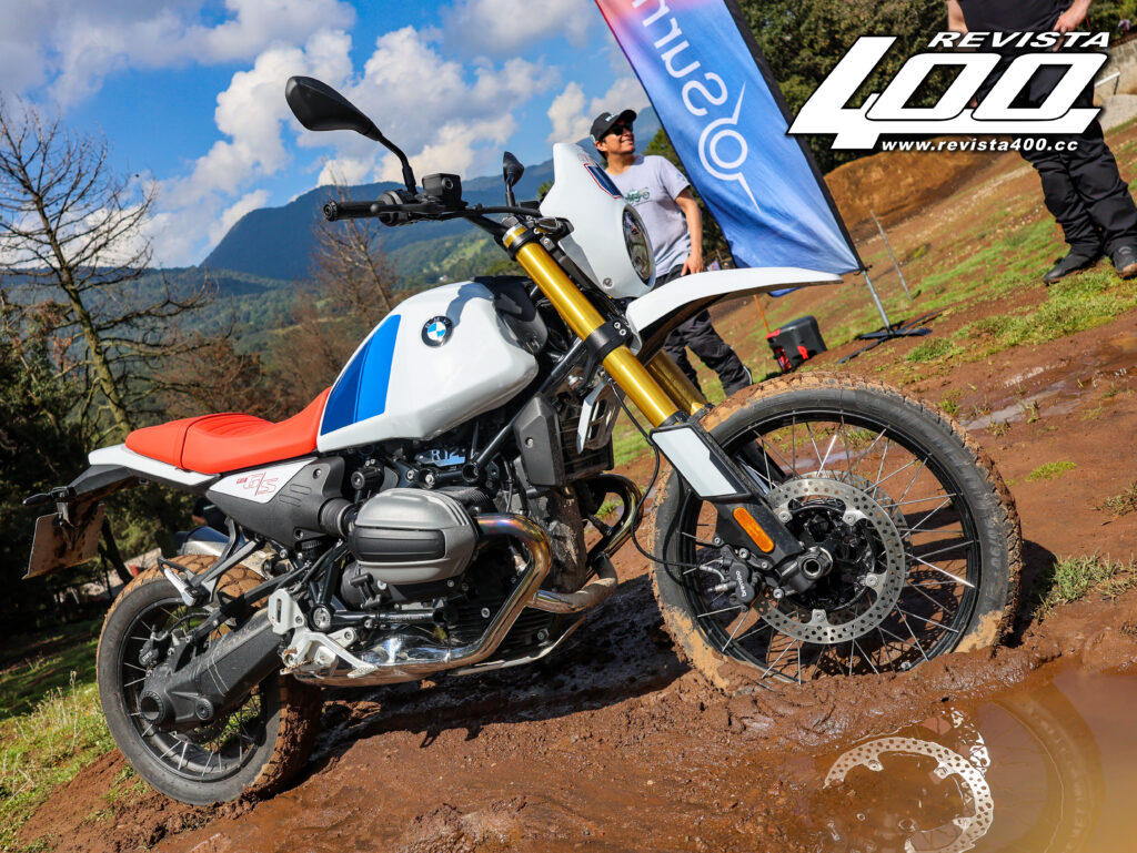 MOMENTUM SATÉLITE PRESENTA LAS NUEVAS R 1300 RT Y R 12 GS