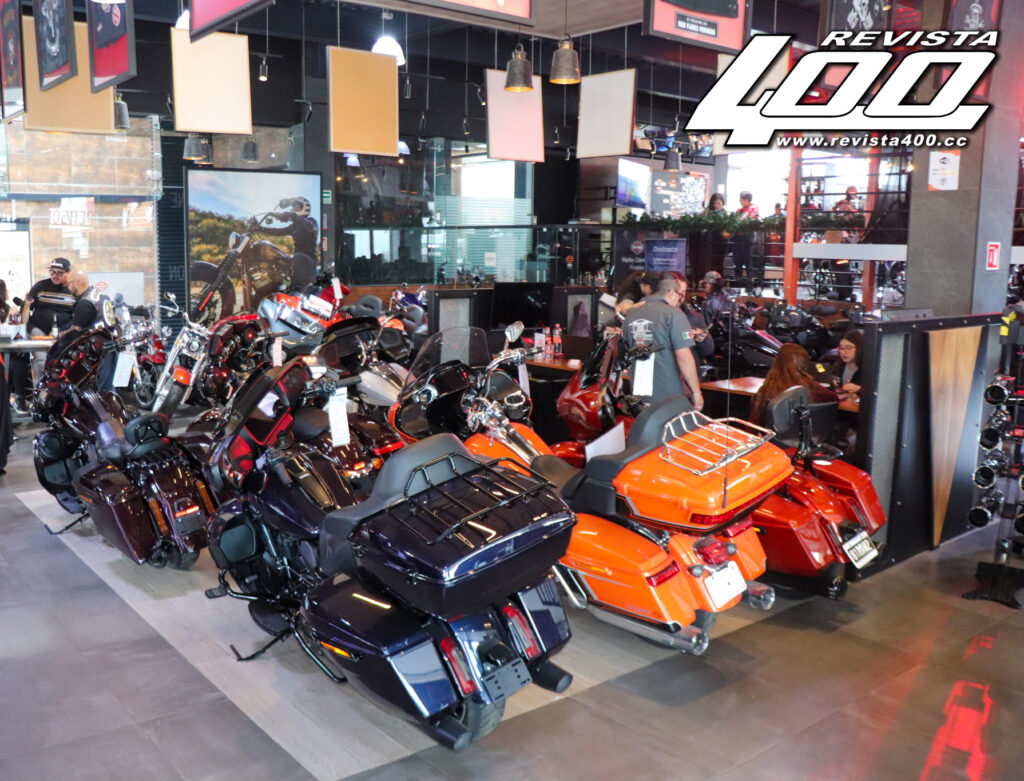 SÉPTIMO ANIVERSARIO DE HARLEY-DAVIDSON ESMERALDA