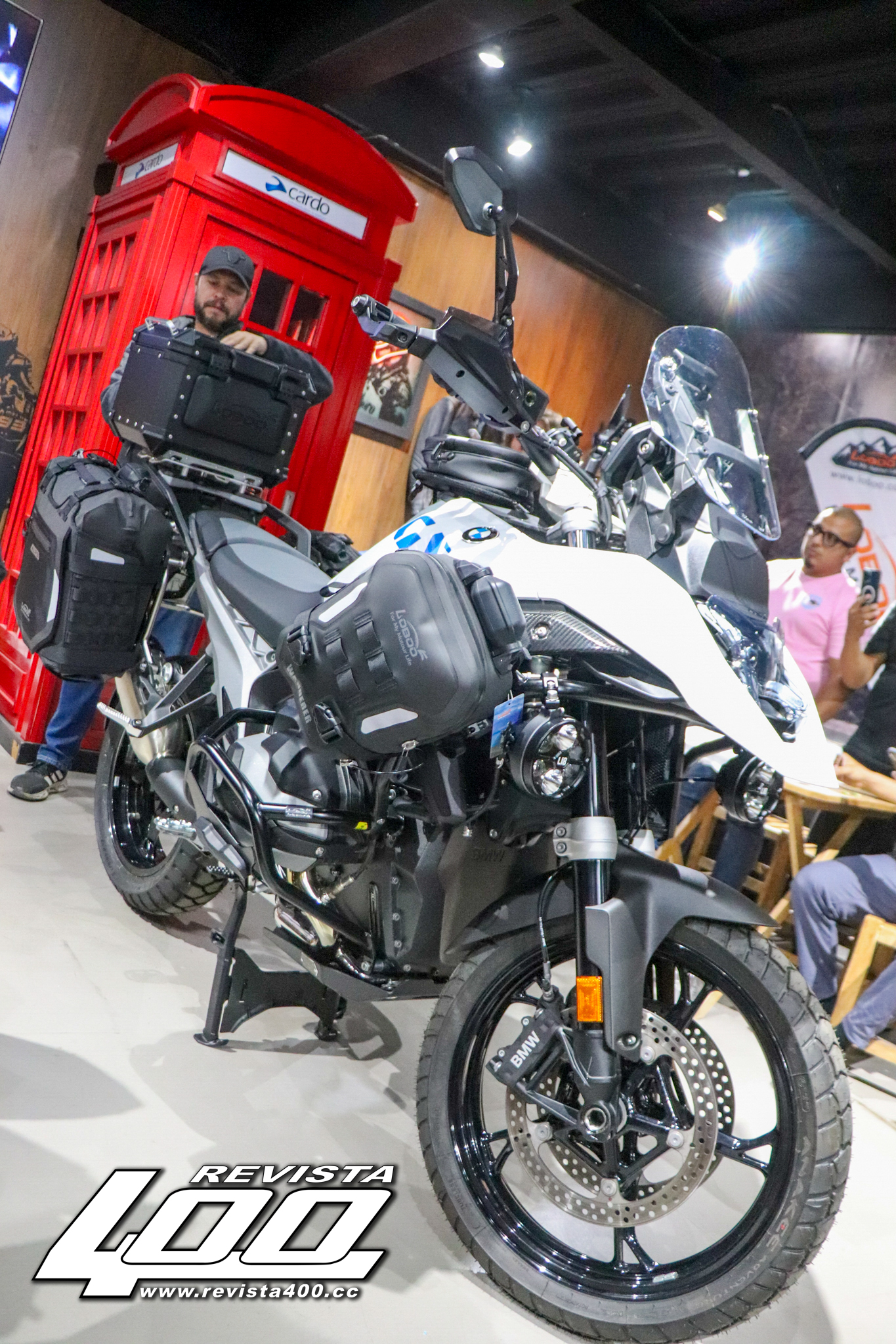 LOBOO. LA MARCA DE EQUIPAMIENTO PARA MOTOS DE AVENTURA LLEGA A MÉXICO