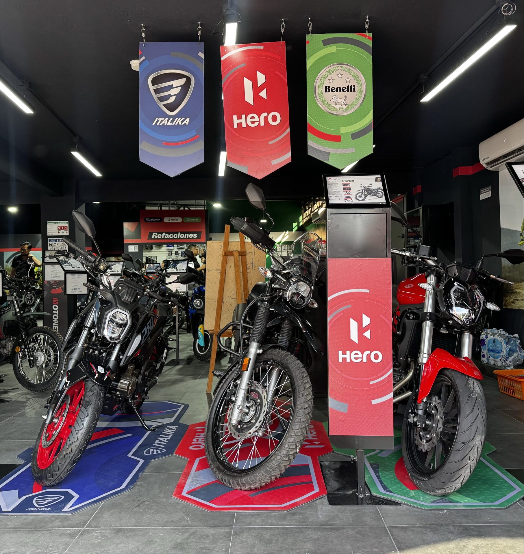 ELEKTRA MOTOS SUMA 70 AGENCIAS EN MÉXICO