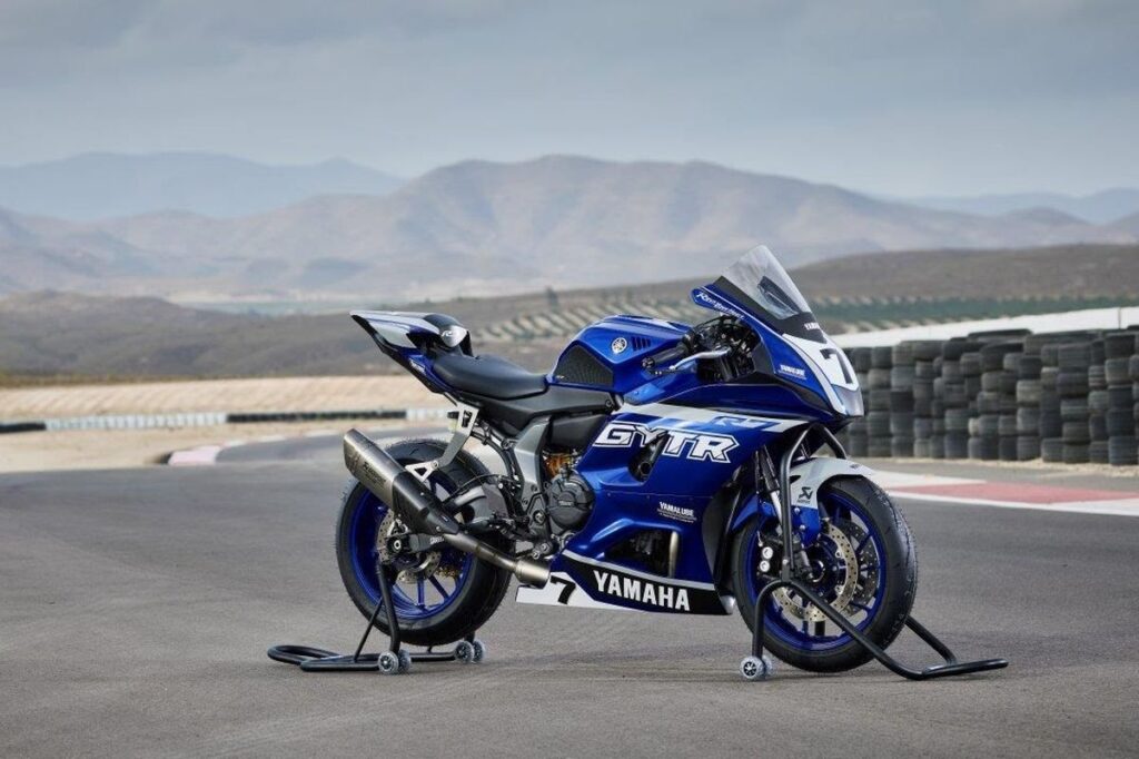 YAMAHA R7 CUP 2026