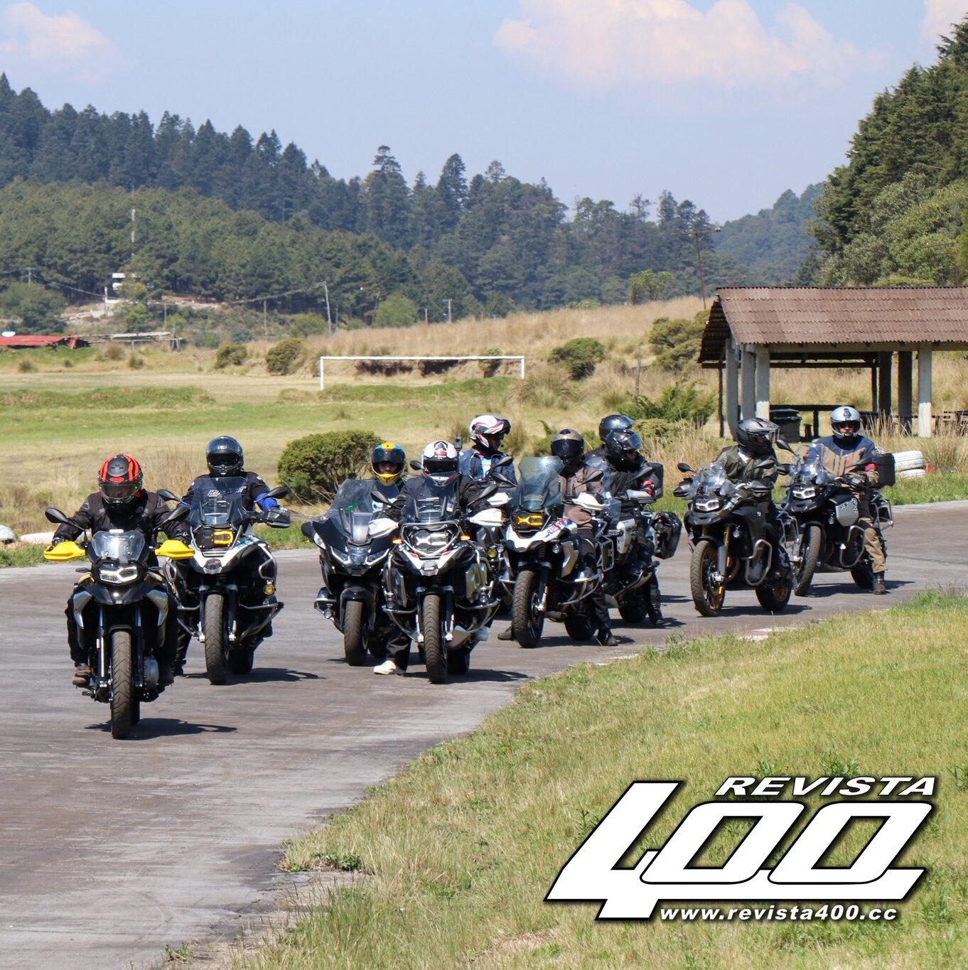 CLÍNICA DE MANEJO POR BMW MOTORRAD LERMA