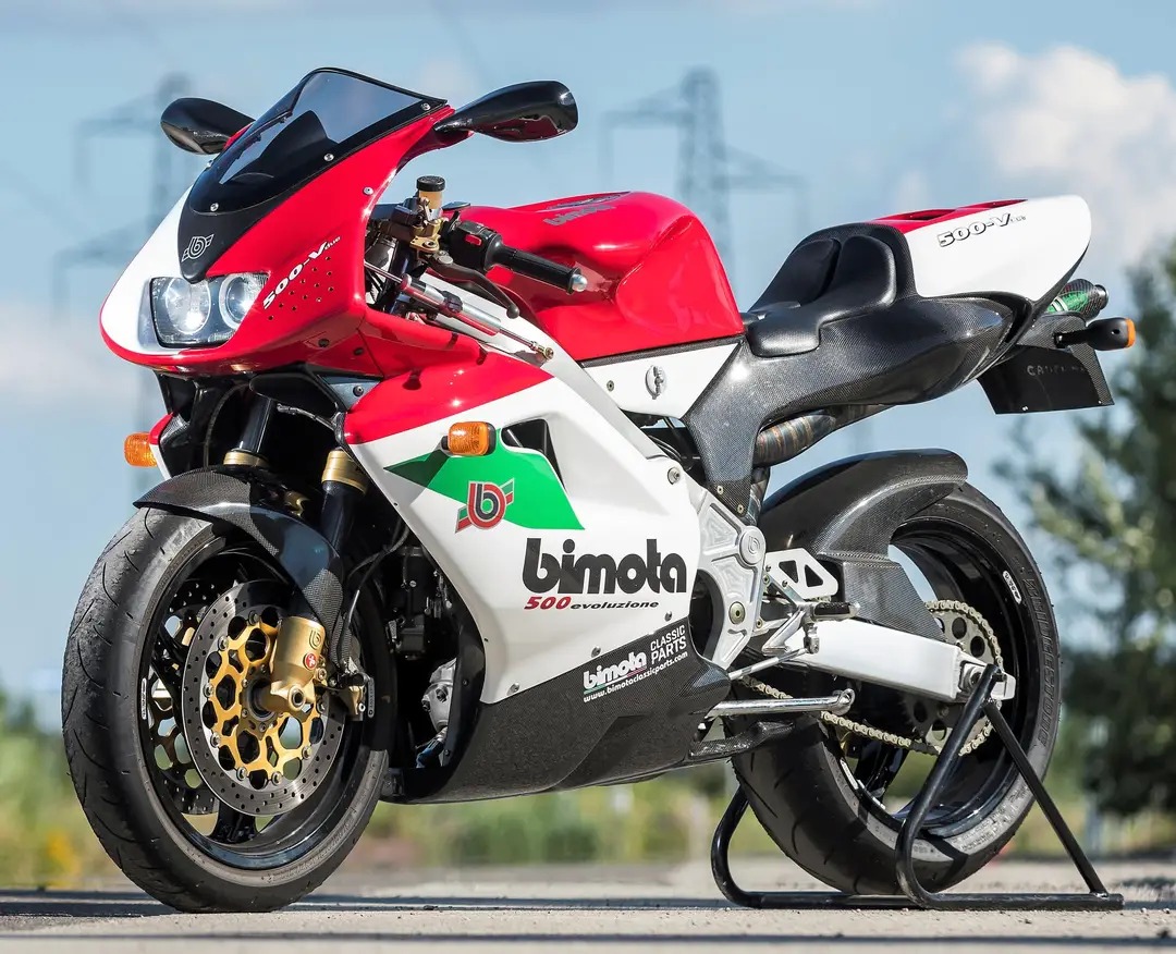 500 VDUE. LA BIMOTA DE CORAZÓN PROPIO