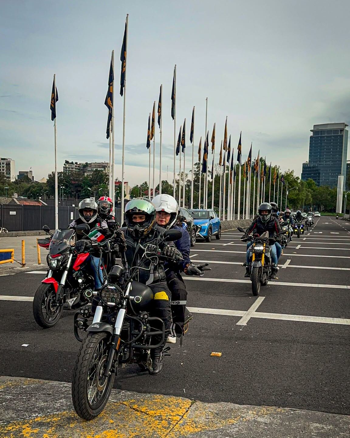 1200SC CELEBRÓ SU QUINTA MEGA-RODADA DEL AÑO EN CORONEO