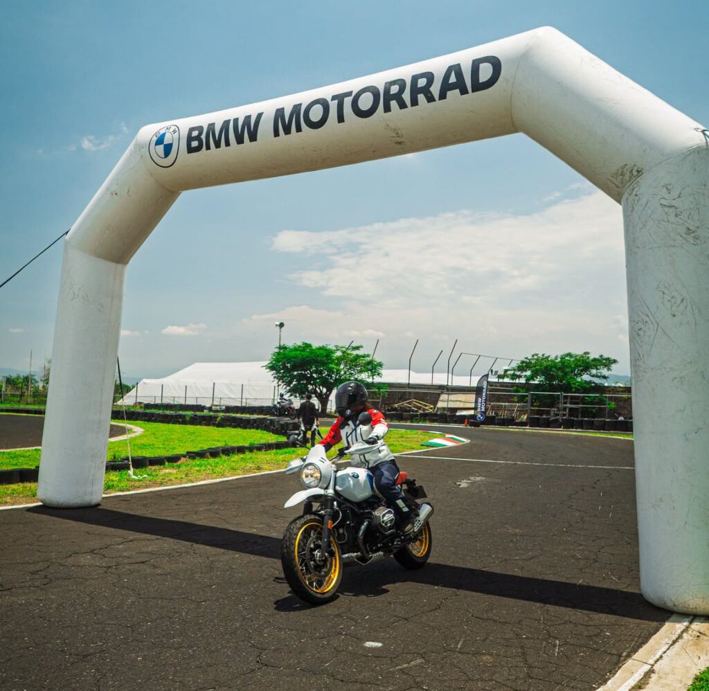 TRACK DAY EN CUAUTLA POR BMW MOTORRAD RÍO MAYO