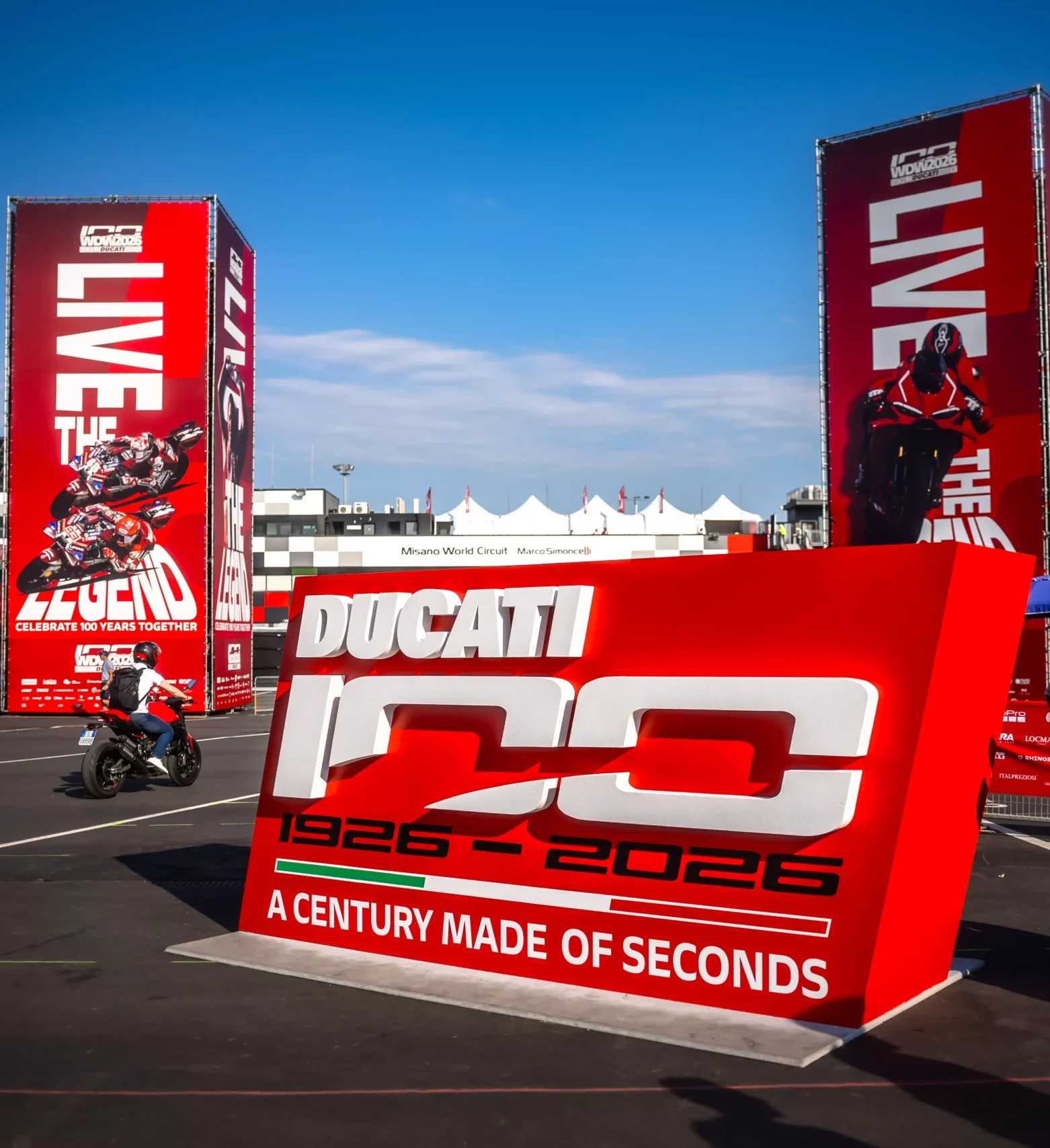 MISANO SE PINTÓ DE ROJO EN LA WORLD DUCATI WEEK 2026