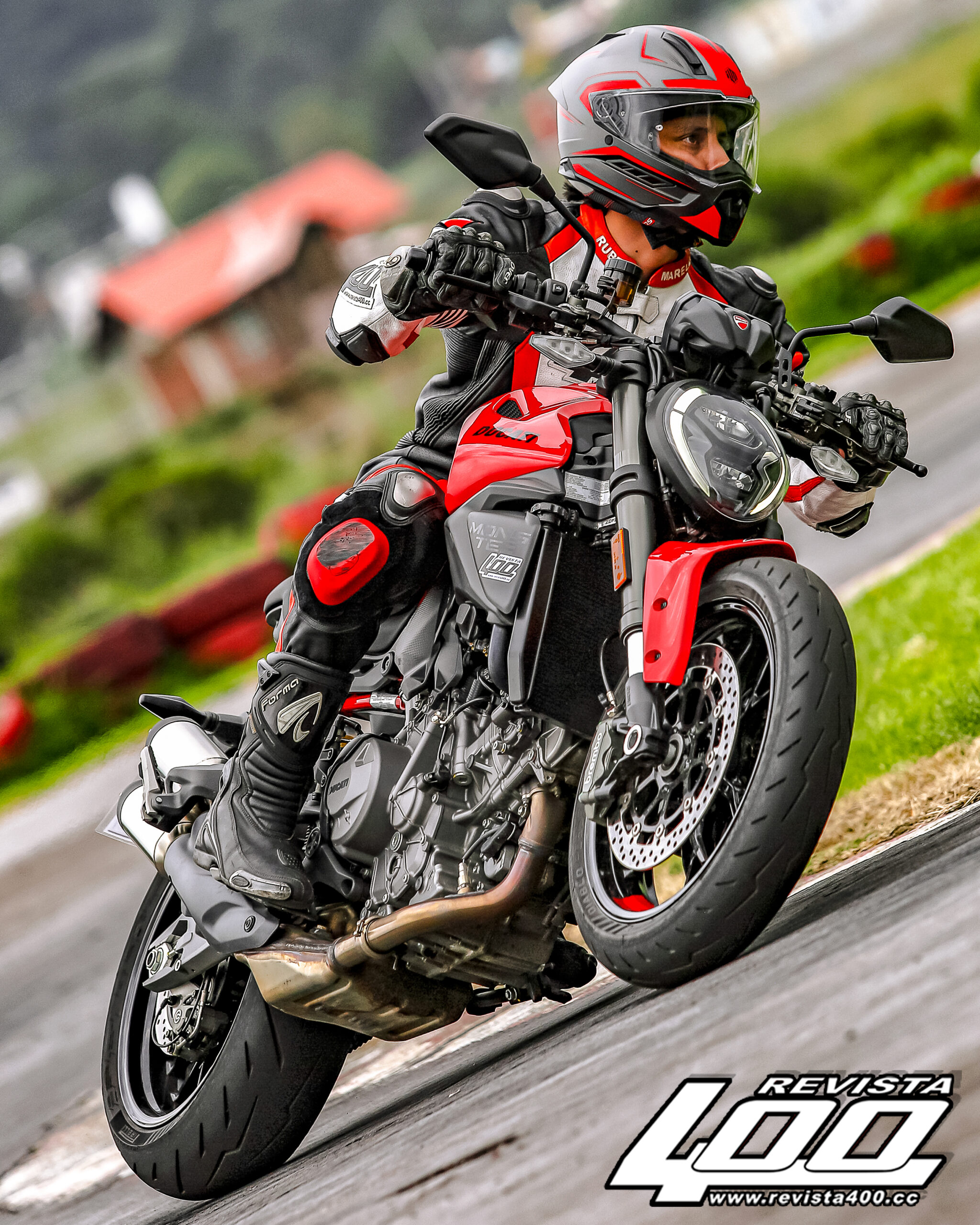 “I’M LEGEND” DUCATI MONSTER V2