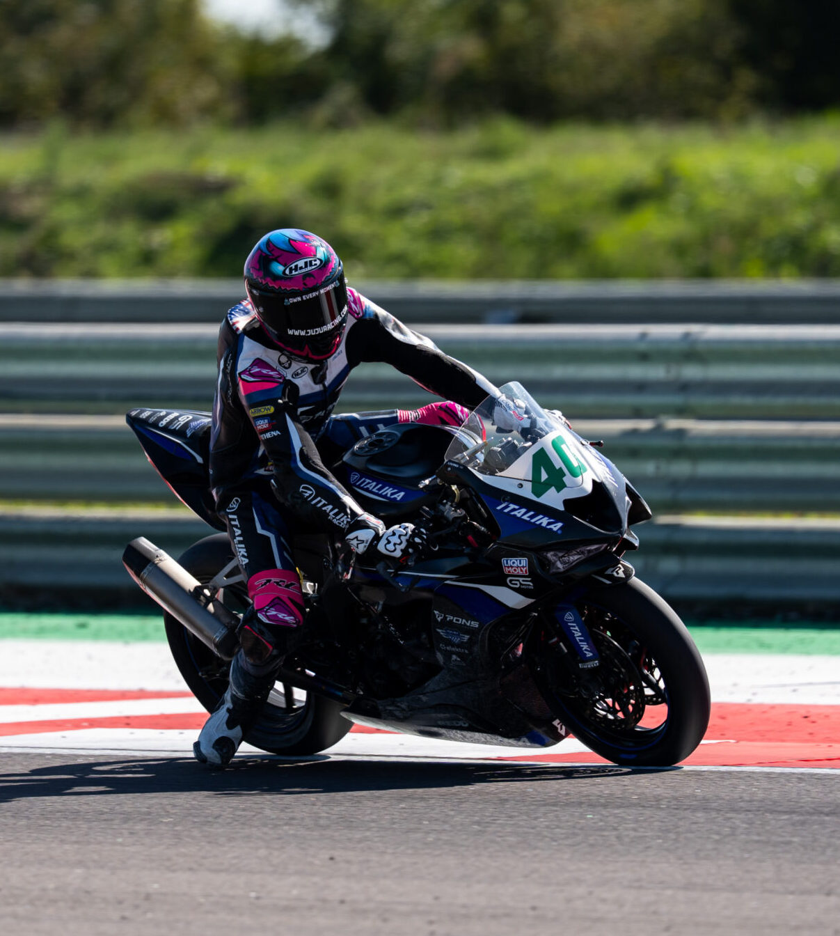 ITALIKA RACING FIRMA UN SEXTO LUGAR EN CREMONA