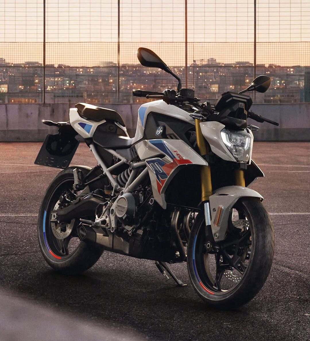 BMW MOTORRAD REVELA LA NUEVA F 450 R