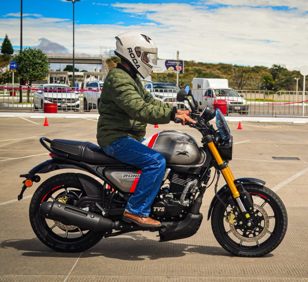 TVS MOTOR APIZACO CELEBRA SU PRIMER ANIVERSARIO