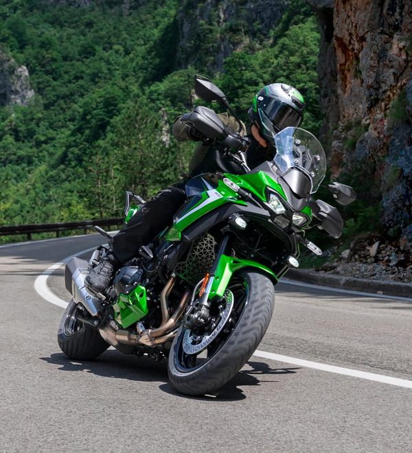 NUEVA KAWASAKI VERSYS 900 SE 2027